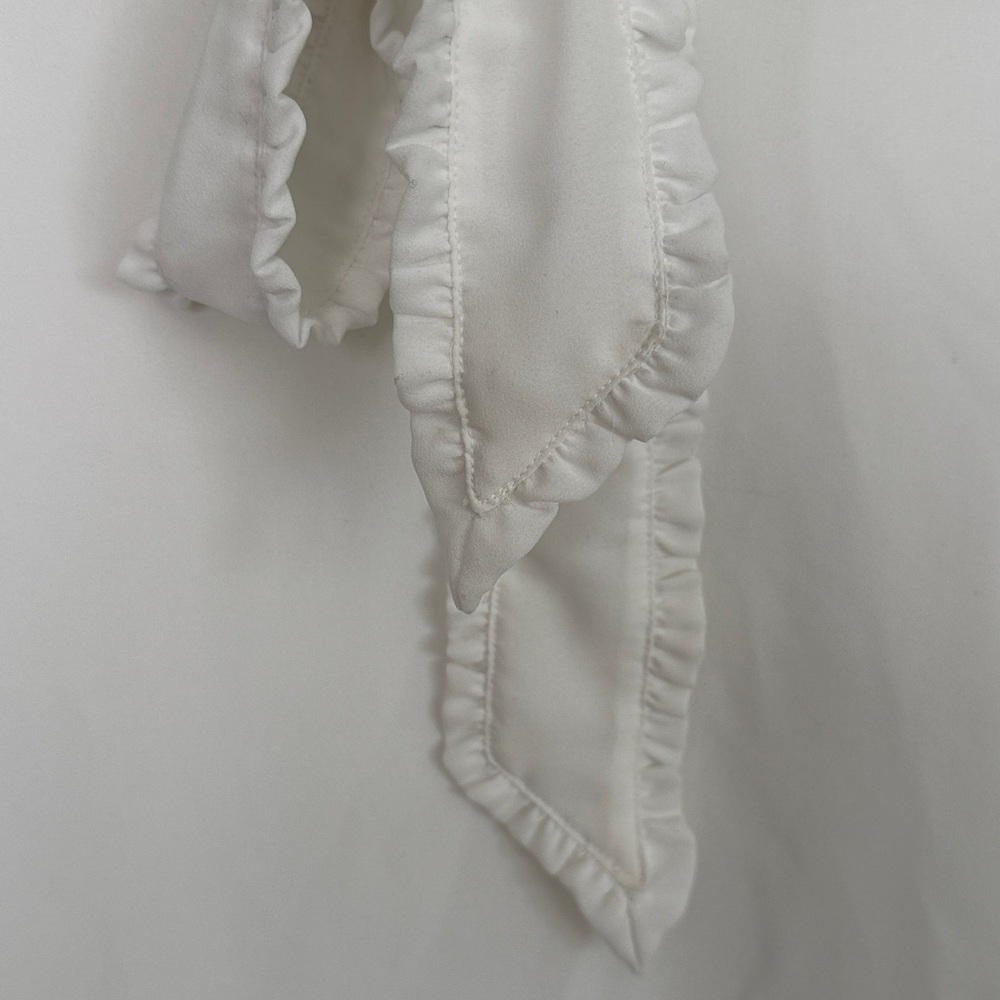 Nordstrom Leith White Collared Bow Ruffle White Blouse Top Shirt Long Sleeve - Picture 3 of 6